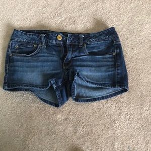 American eagle super stretch shorts